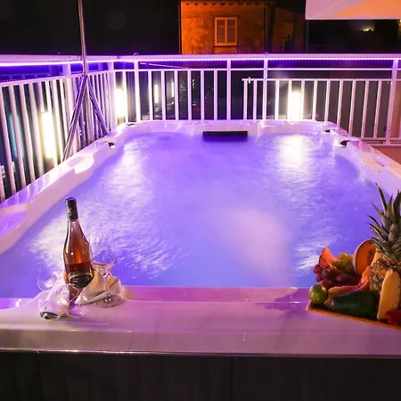 Rose Pool Comfort Apartment Dubrovnik