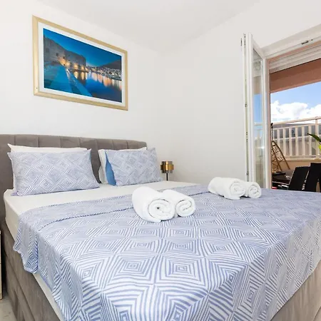 Rose Pool Comfort Dubrovnik